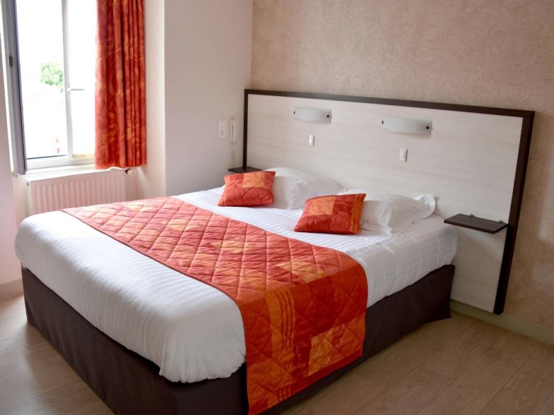 L'Hôtel - Le Bellevue - Restaurant Bessines-sur-Gartempe - manger a BESSINES-SUR-GARTEMPE