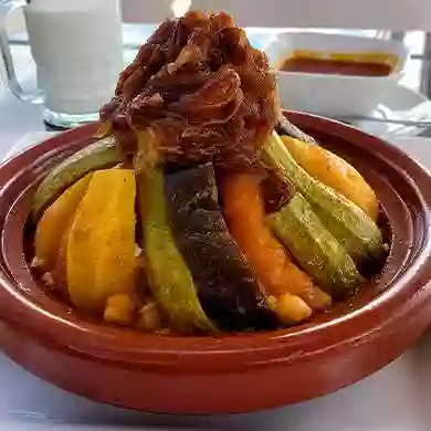 Le restaurant - Le Bellevue - Bessines-sur-Gartempe - restaurant BESSINES-SUR-GARTEMPE